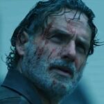 Rick enfreta zumbi flamejante em teaser do derivado de The Walking Dead