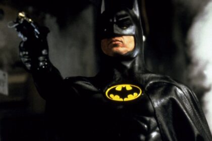 Roteirista de Batman: O Retorno detona 1º filme do herói de Tim Burton
